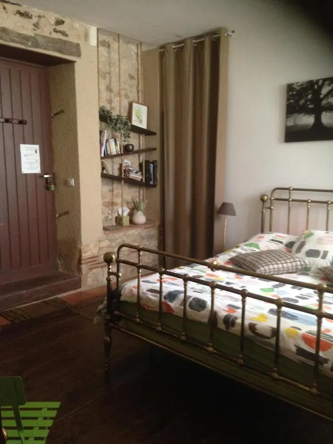 Le Couvent Bed & Breakfast Duravel France